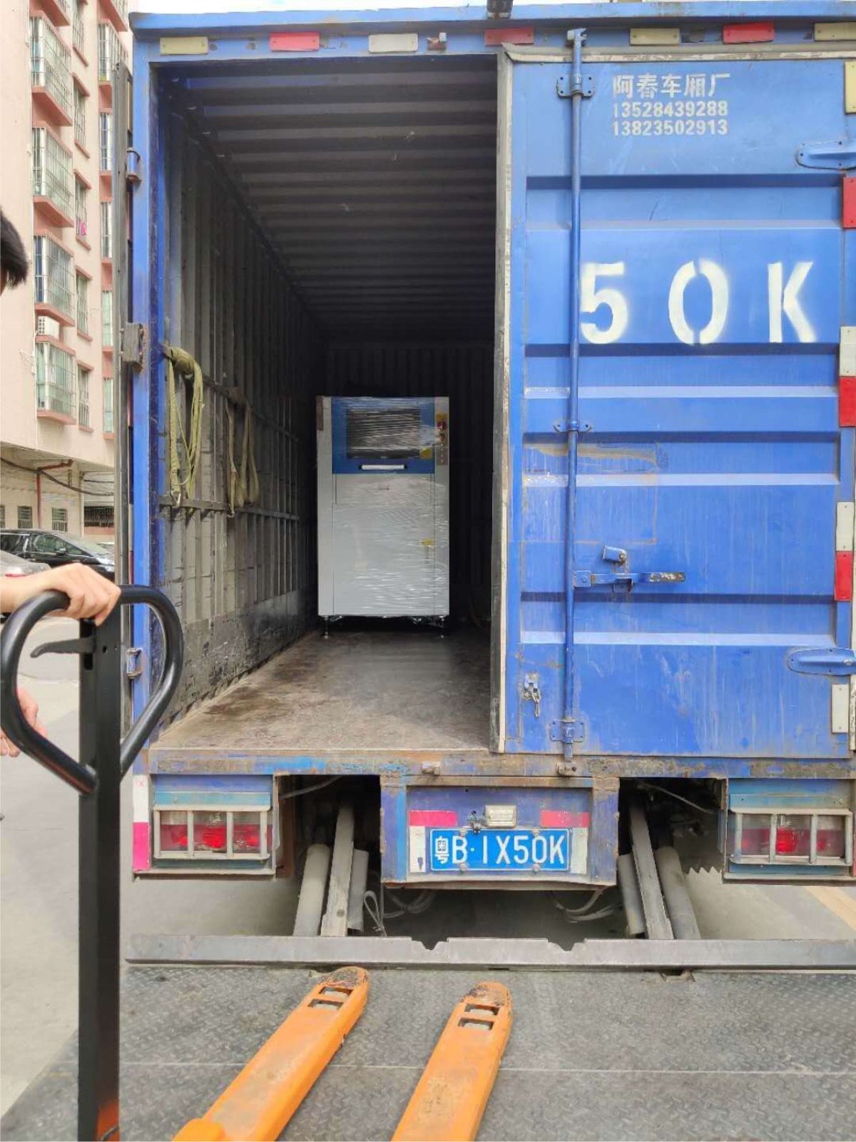 客戶見證我們的AOI設備(圖7)